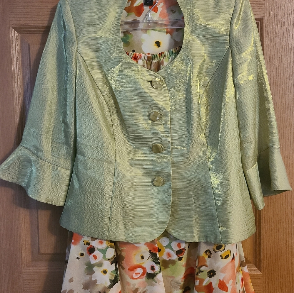 Dana Kay 2-Piece Skirt Set